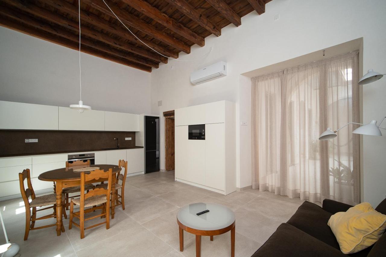 Apartamentos Alcoba 13 Sanlucar de Barrameda Exterior photo
